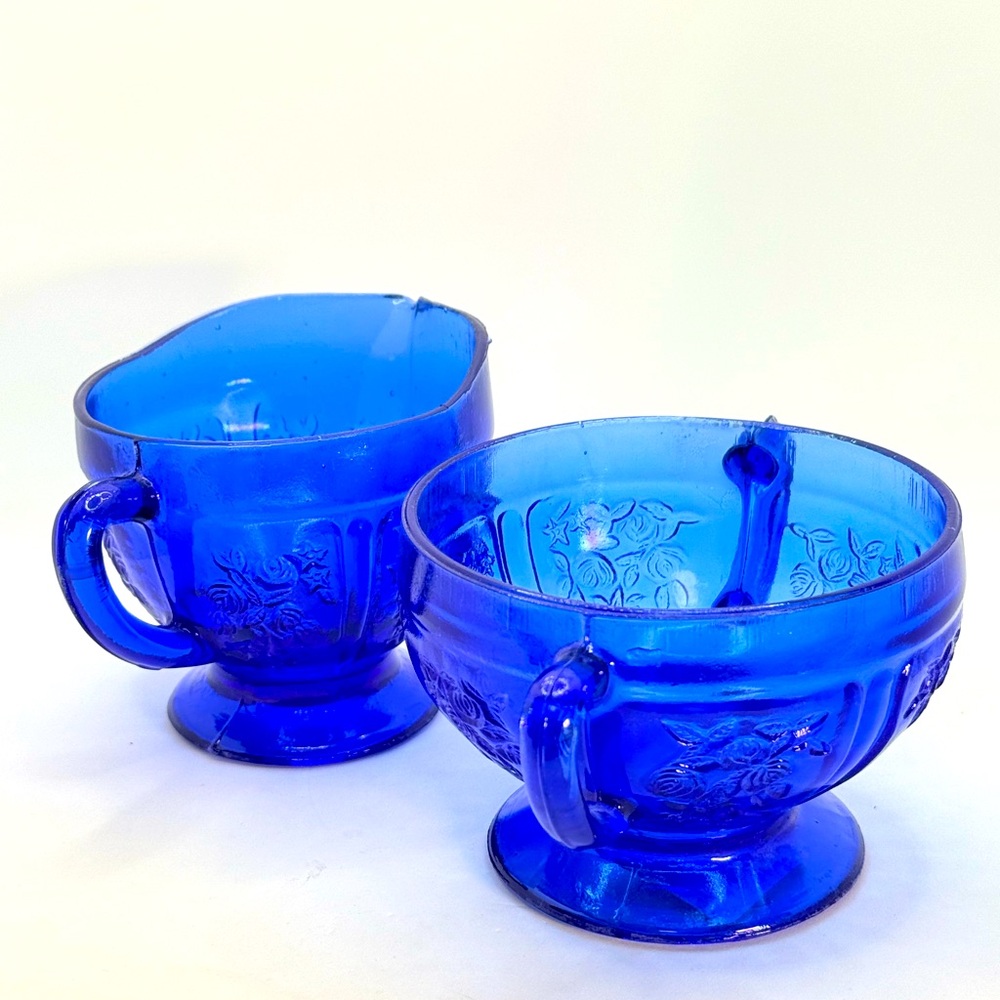 Vintage Federal Glass Sharon Cabbage Rose Cobalt Blue Open Creamer & Sugar Set